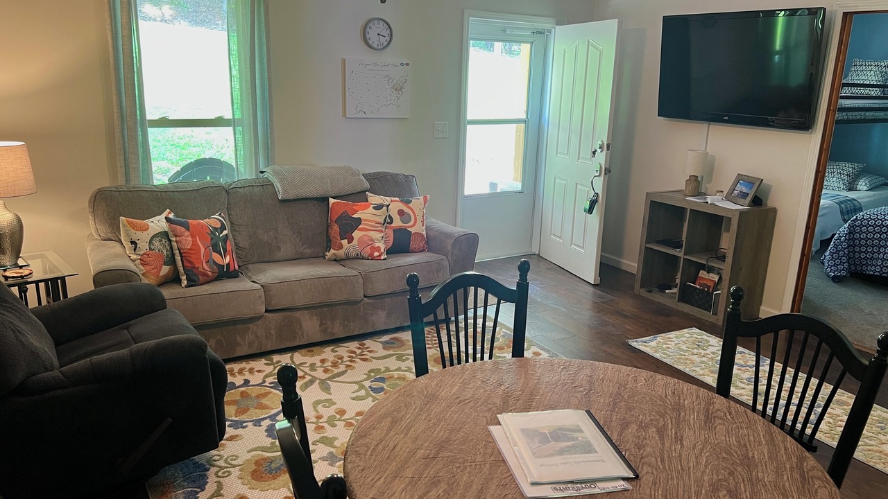 Photo of Livingroom in Keslers Cross Lanes