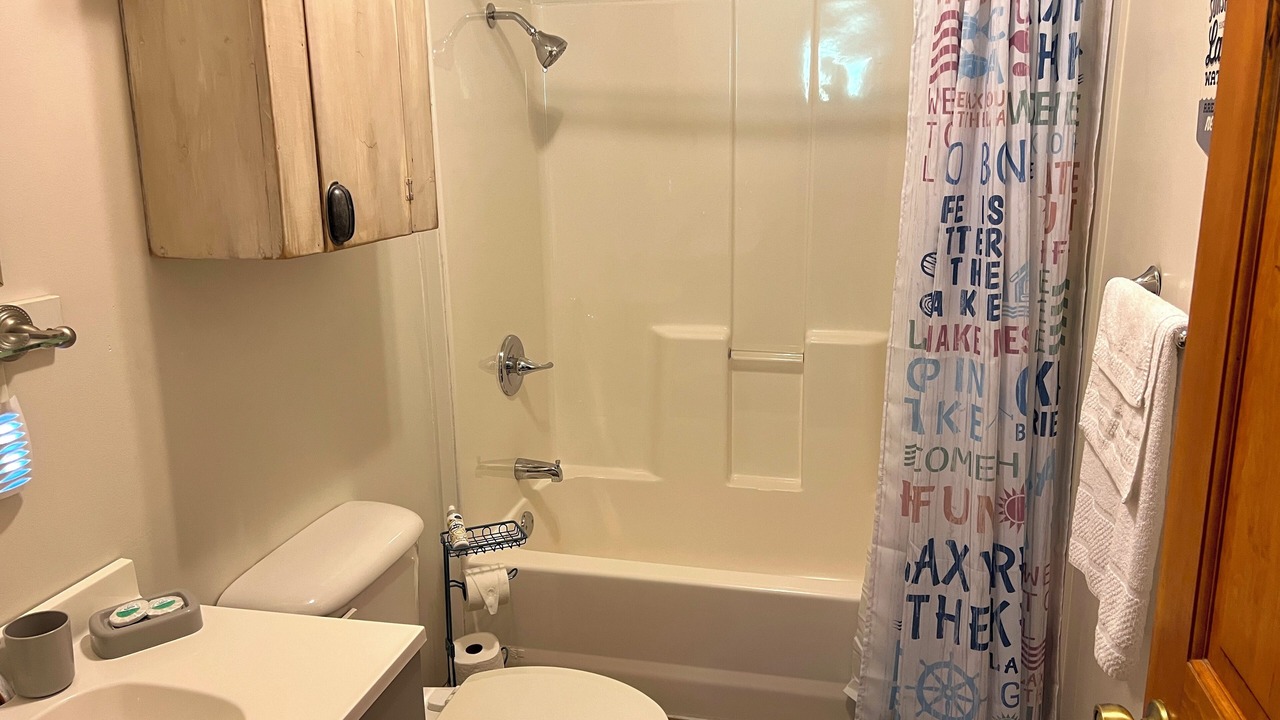 Photo of Bathroom in Keslers Cross Lanes