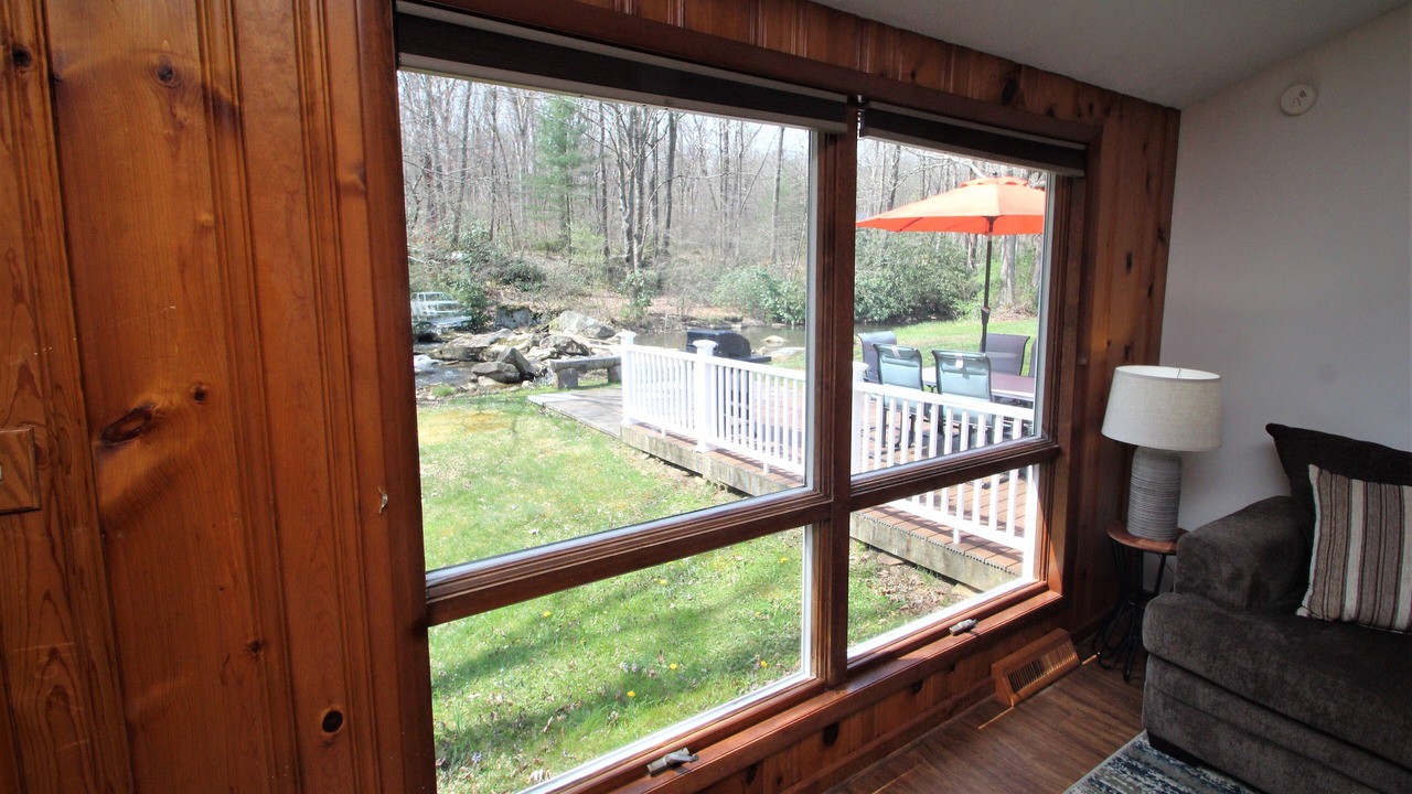 Photo of Livingroom in Farmington