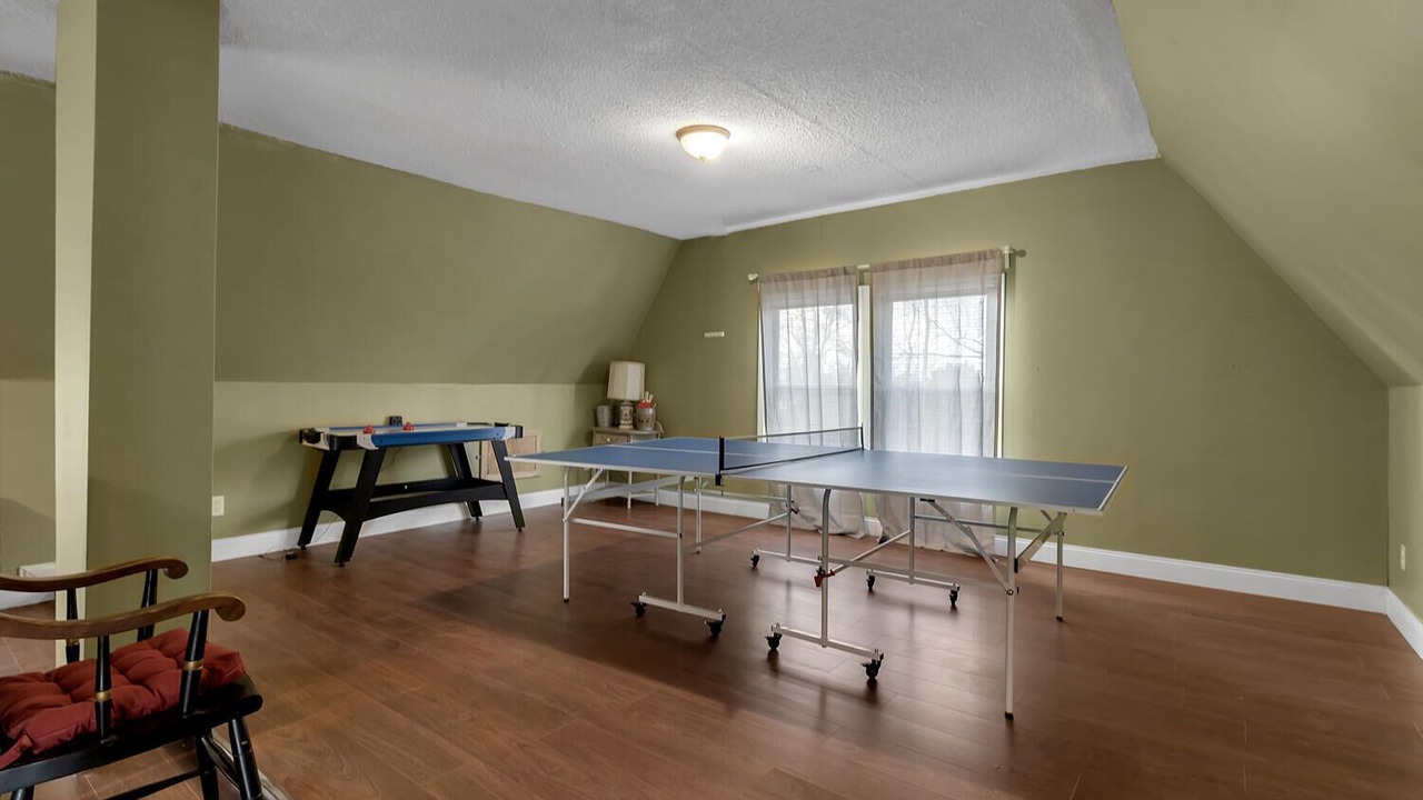 Photo of Bedroom in Downtown Niagara Falls