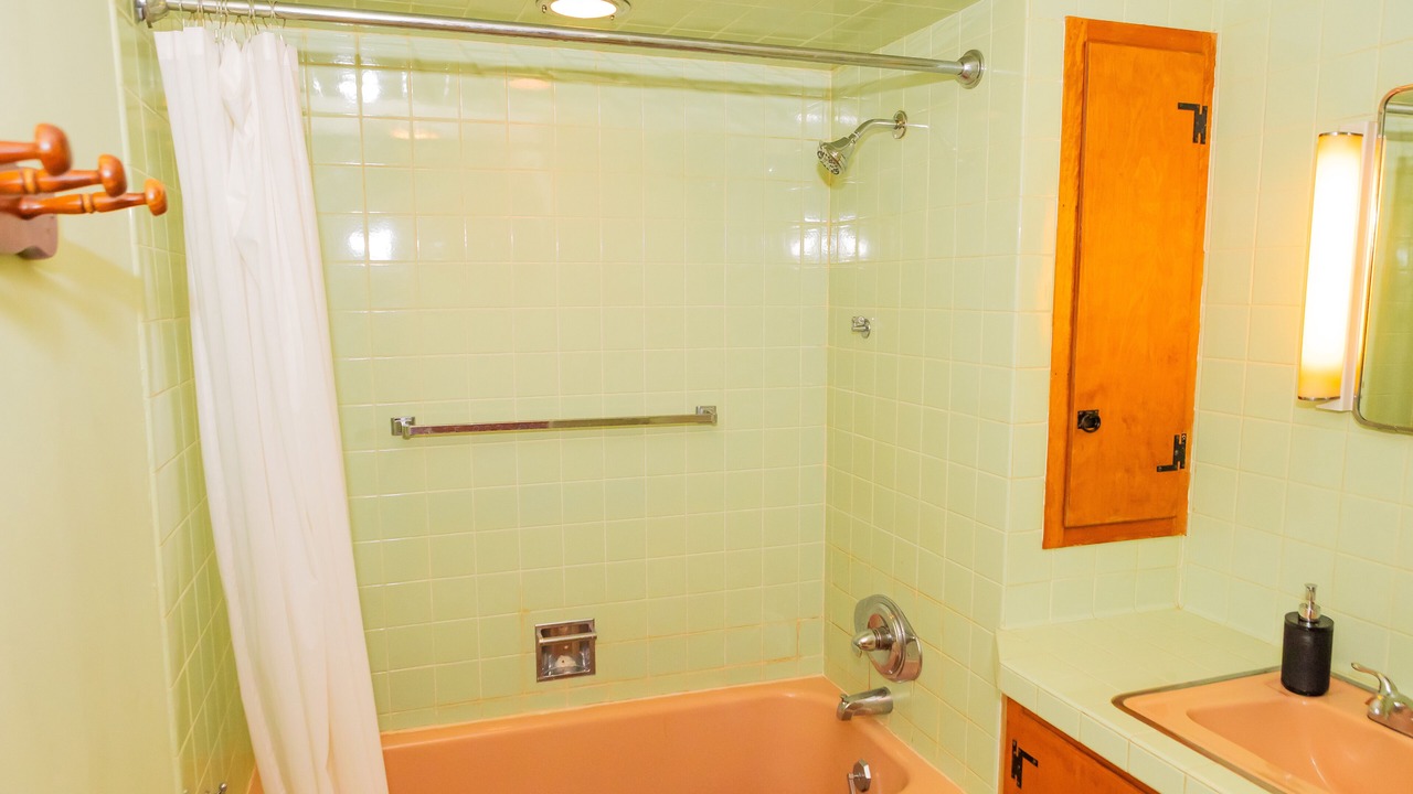 Photo of Bathroom in Errol