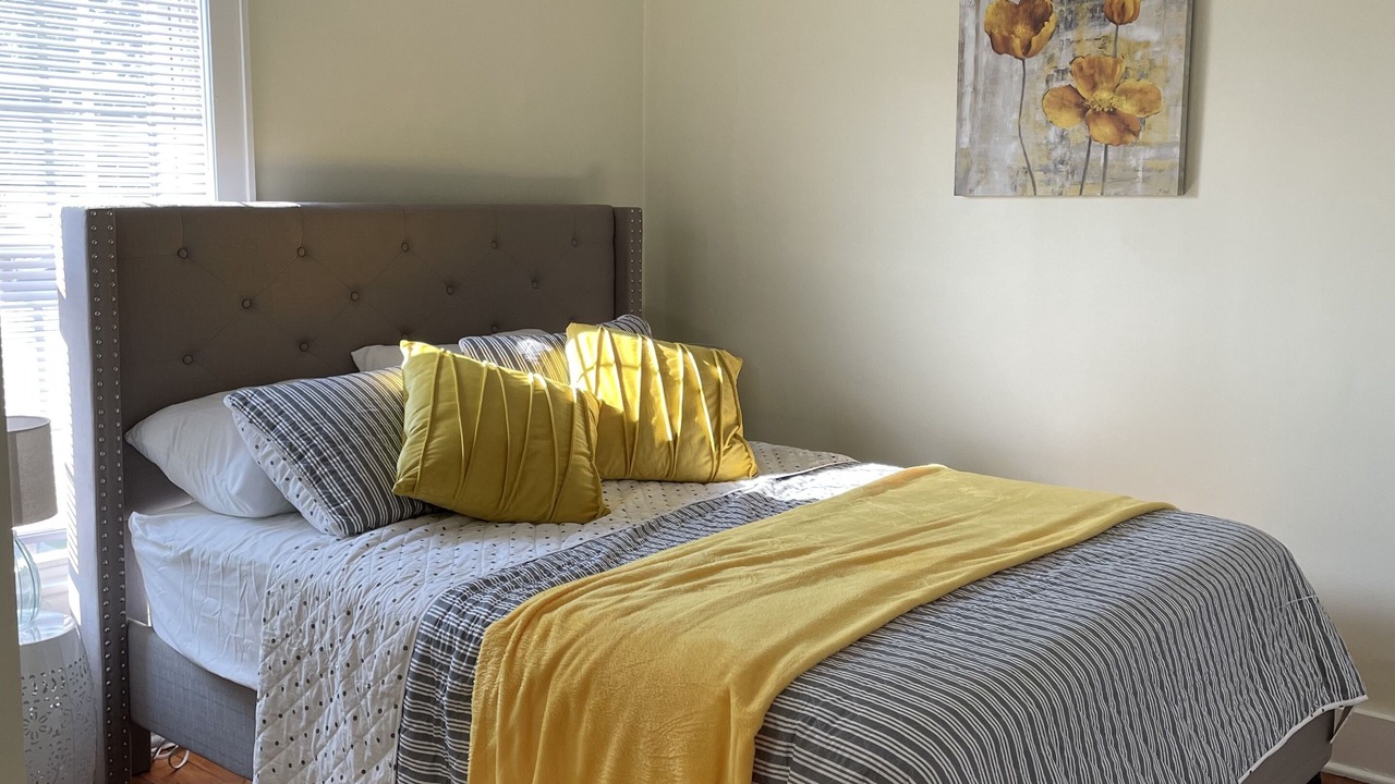 Photo of Bedroom in Gallipolis Ferry
