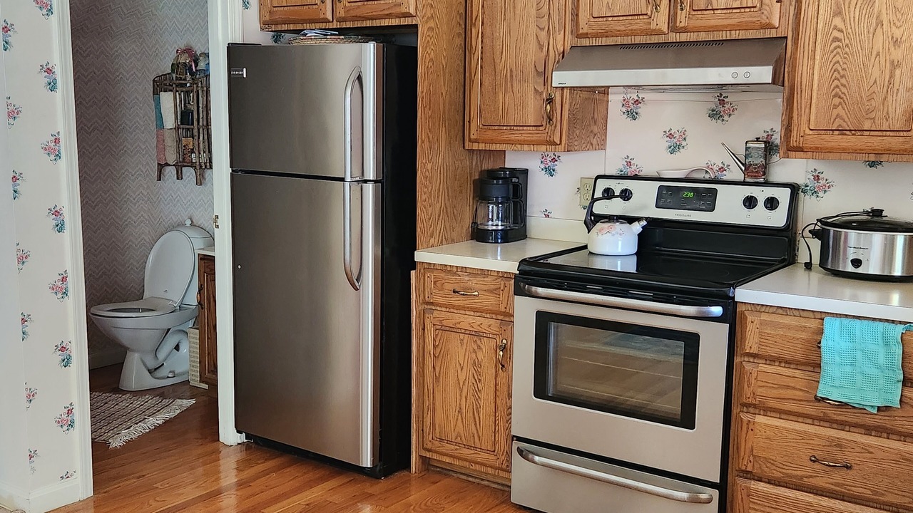 Photo of Kitchen in Huletts Landing