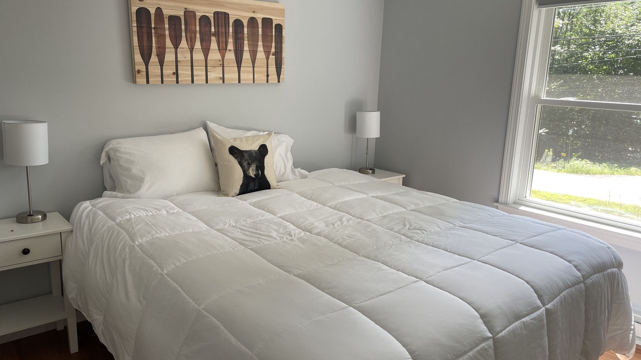 Photo of Bedroom in Wolfeboro