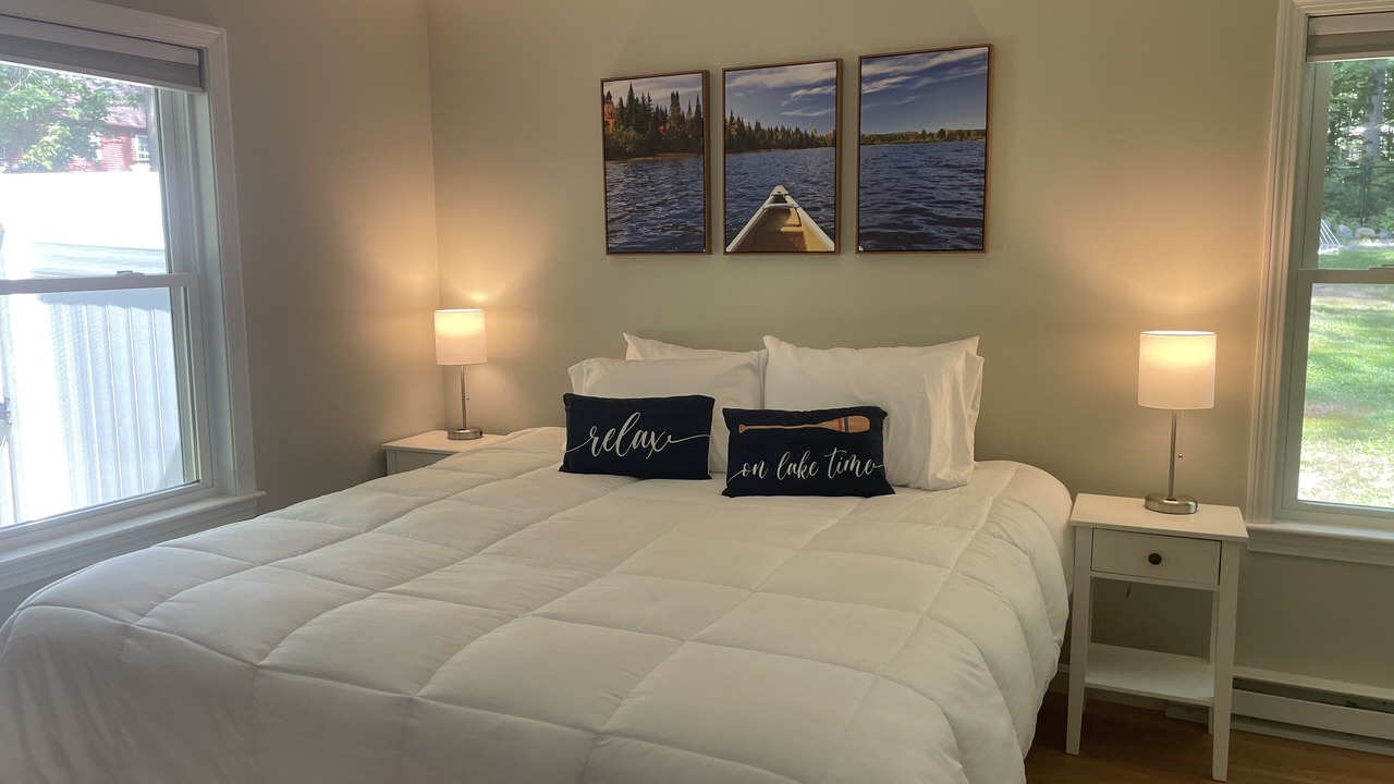 Photo of Bedroom in Wolfeboro