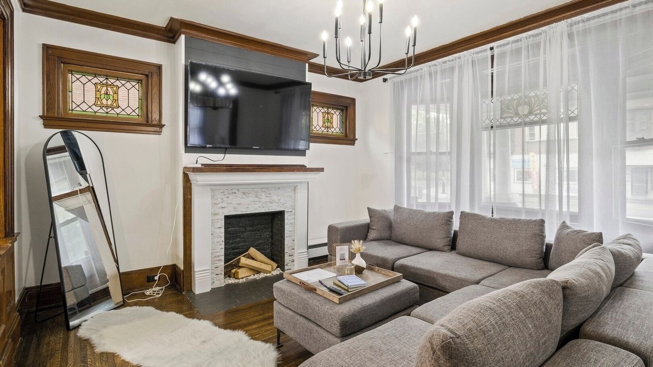 Photo of Livingroom in Rochester