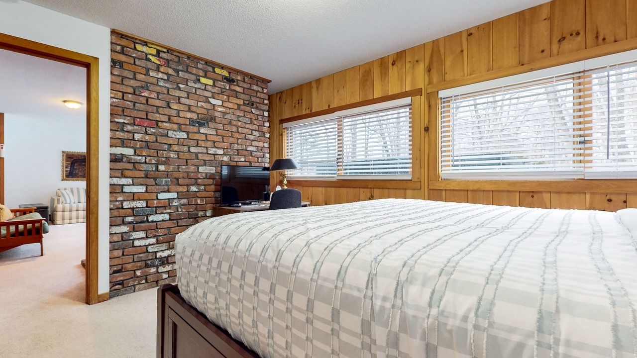 Photo of Bedroom in Ludlow