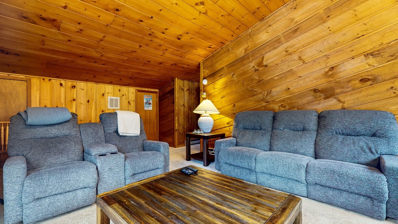 Photo of Livingroom in Ludlow