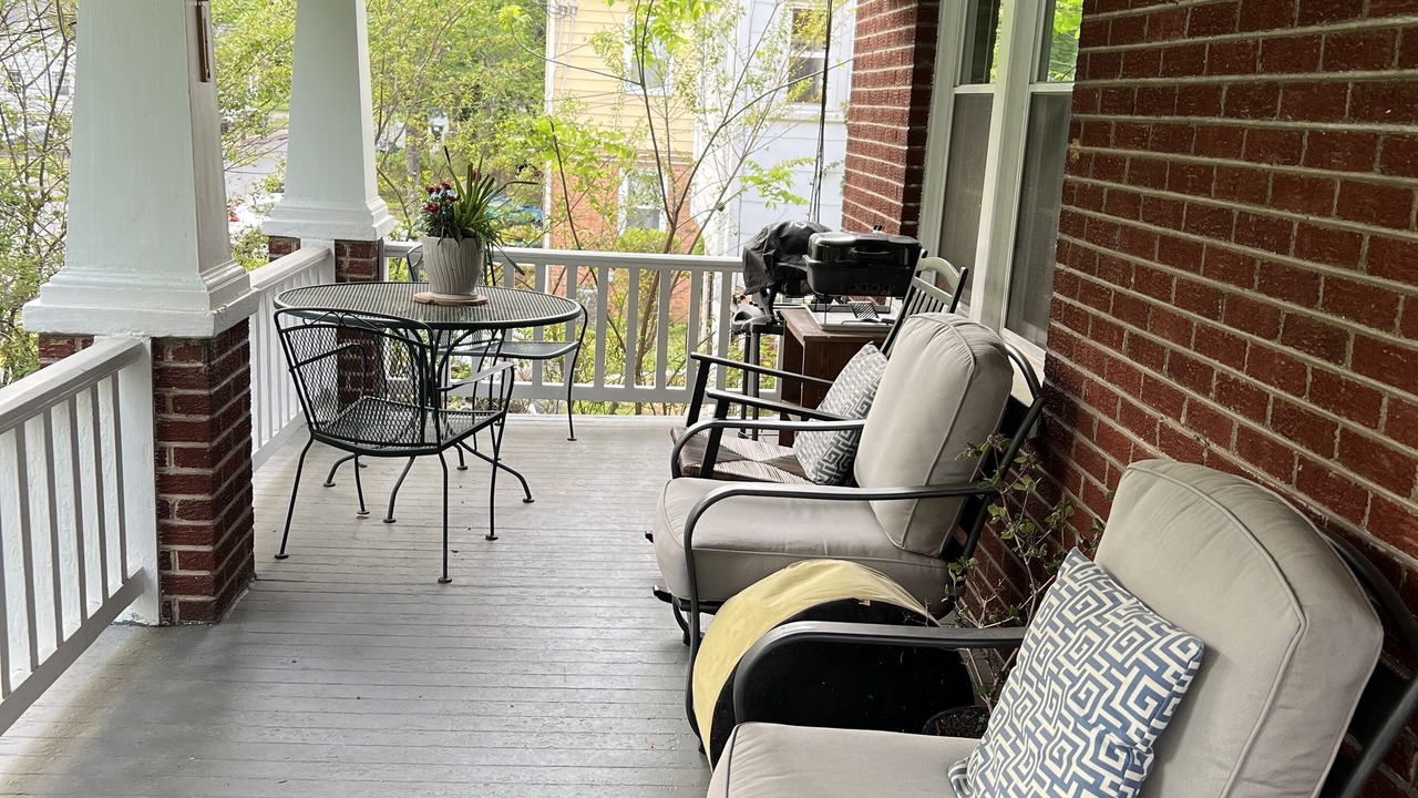 Photo of Outdoor in Jefferson Park Avenue