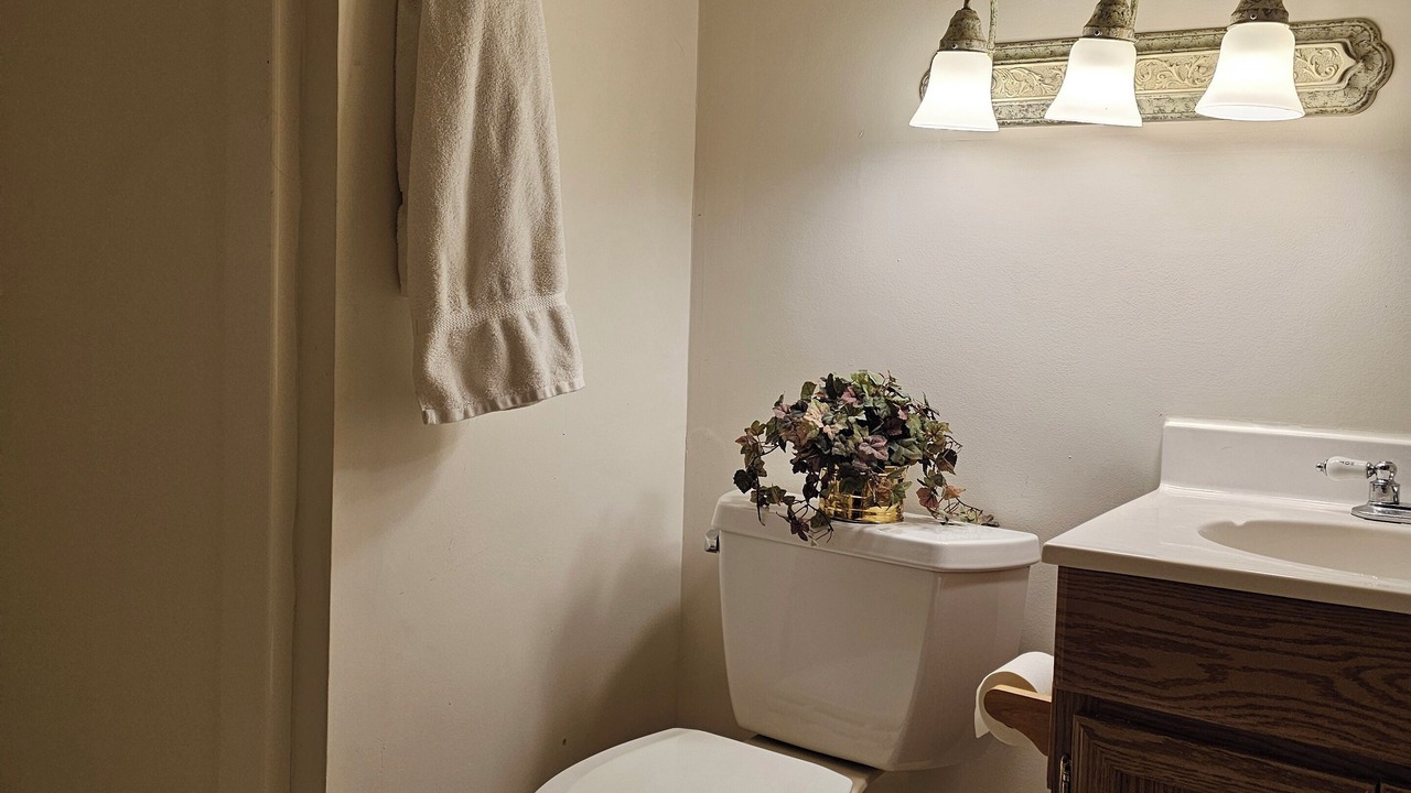 Photo of Bathroom in Round Top