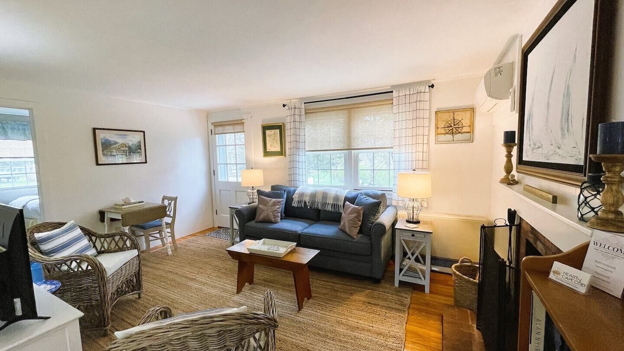 Photo of Livingroom in East Orleans