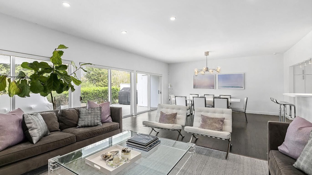 Photo of Livingroom in Water Mill