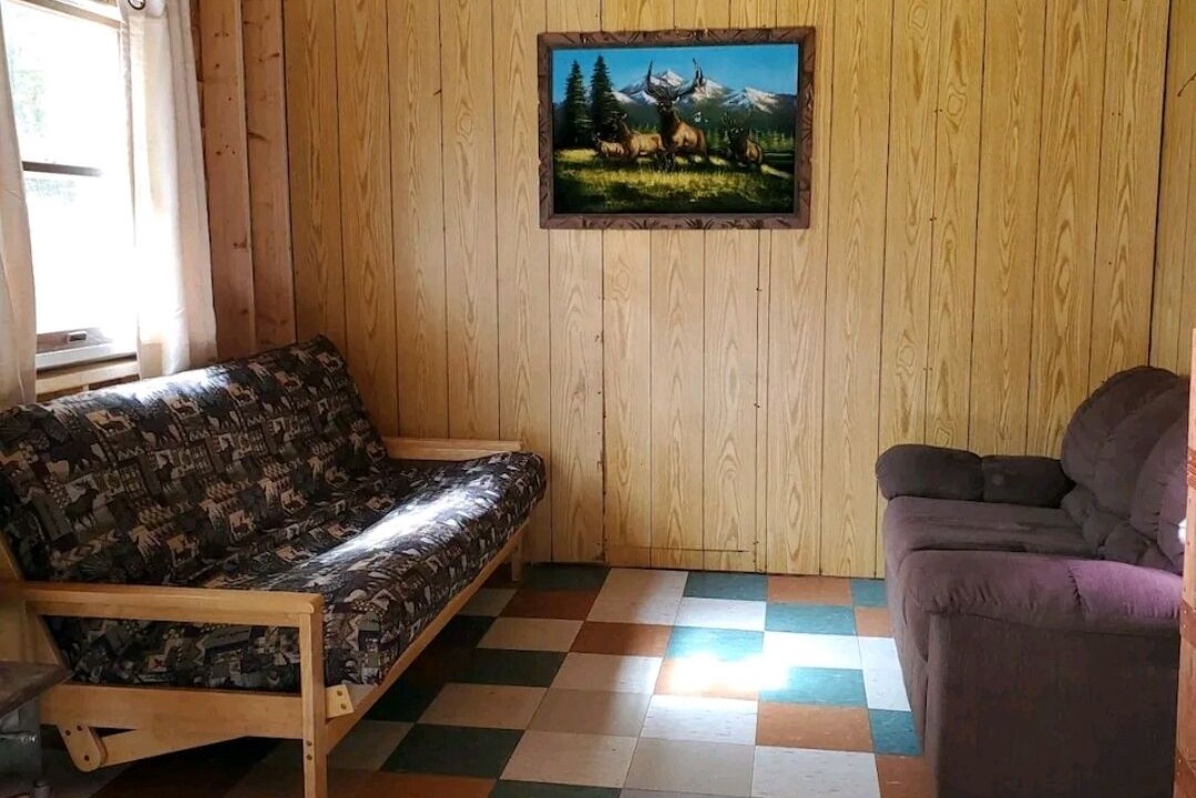 Photo of Livingroom in Glen Aubrey