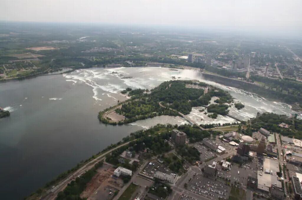 Photo of Outdoor in Downtown Niagara Falls