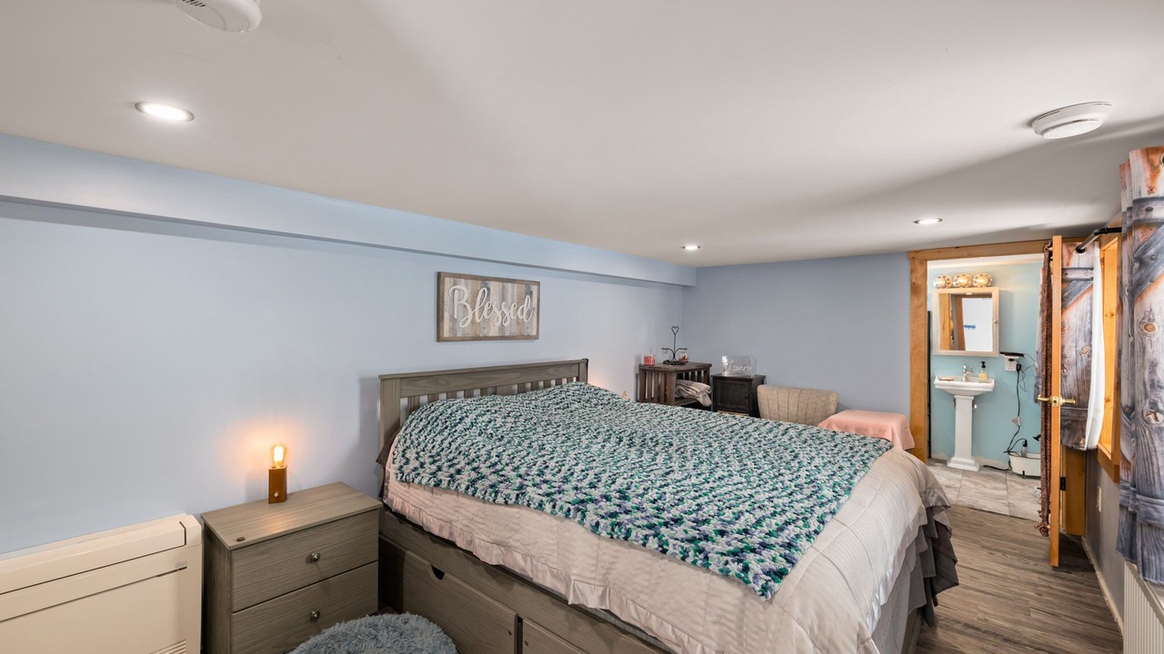 Photo of Bedroom in Eastern Vermont