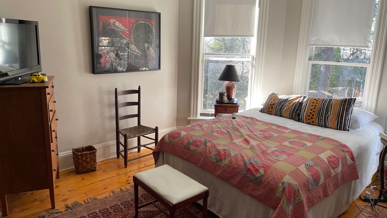 Photo of Bedroom in Old North End