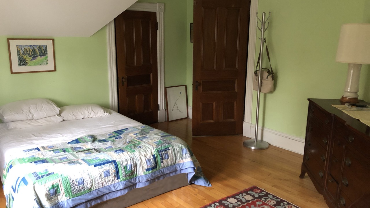 Photo of Bedroom in Old North End