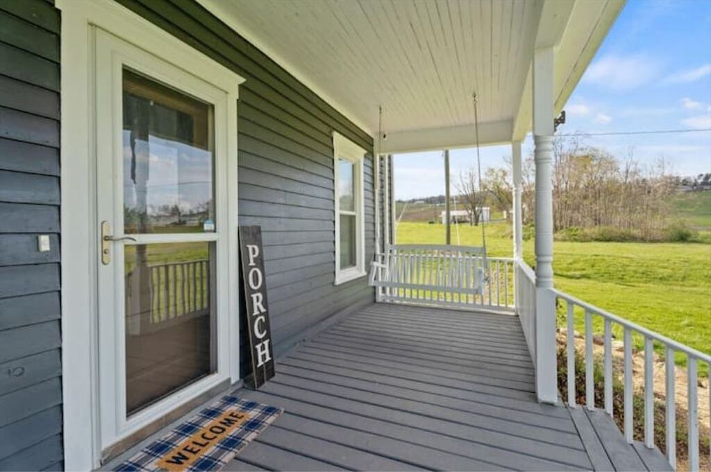 Photo of Patio Balcony in Timberville