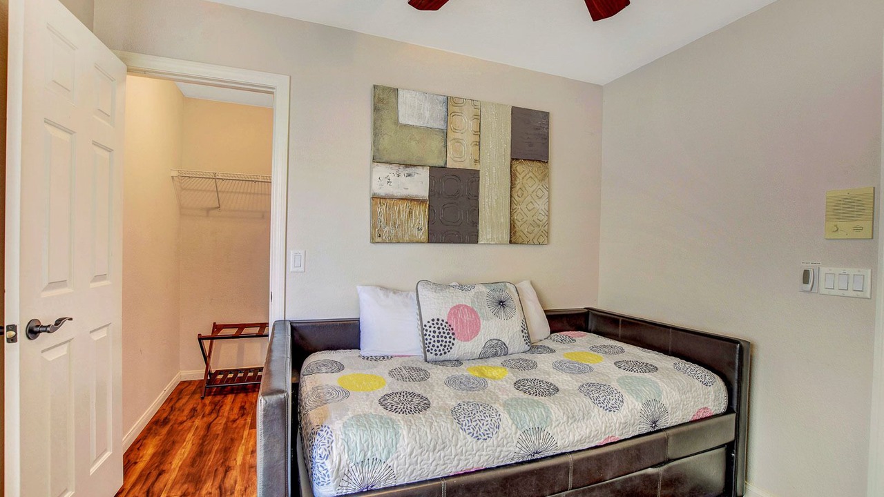 Photo of Bedroom in Silverado Ranch