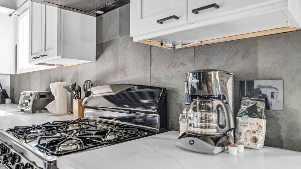 Photo of Kitchen in Front Park