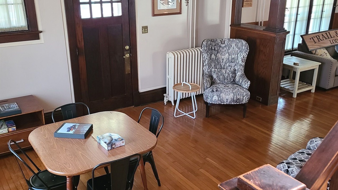 Photo of Bedroom in Pocahontas