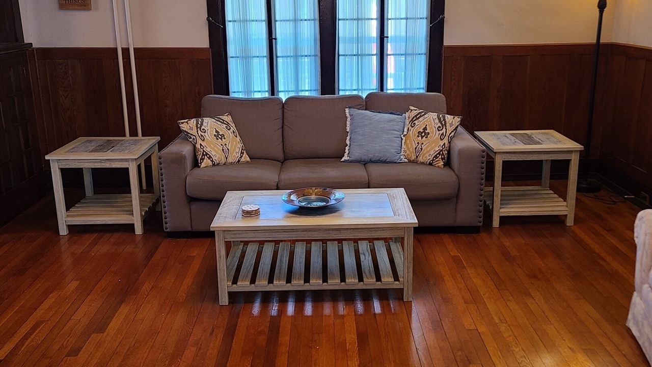 Photo of Livingroom in Pocahontas