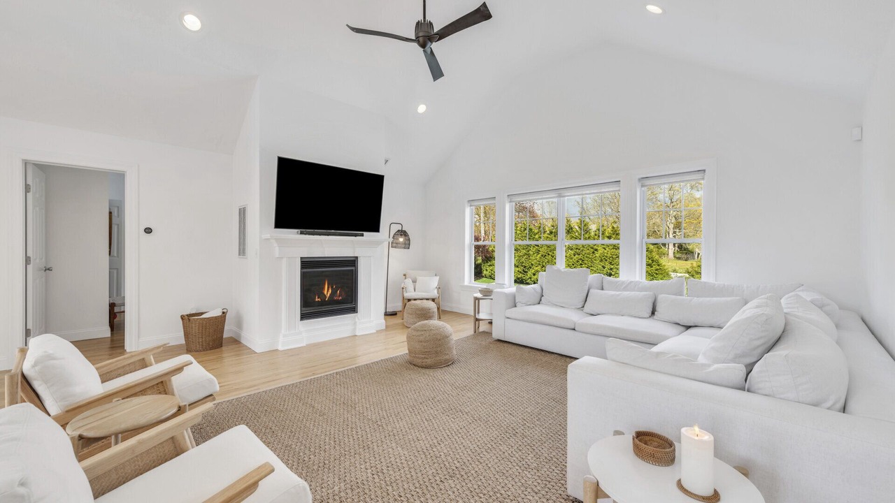 Photo of Livingroom in Southampton