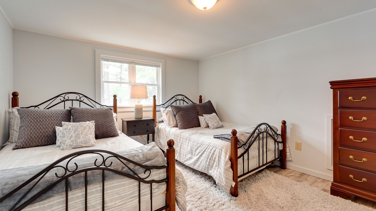 Photo of Bedroom in Sunapee