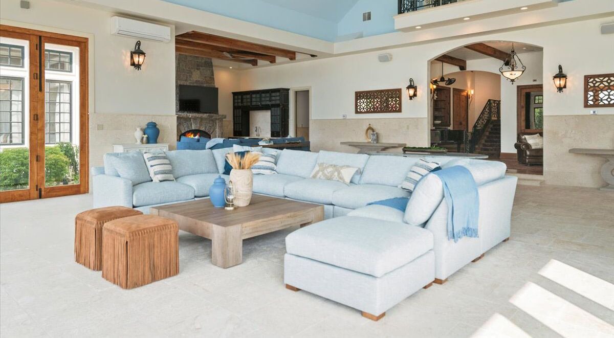 Photo of Livingroom in Bolton Landing