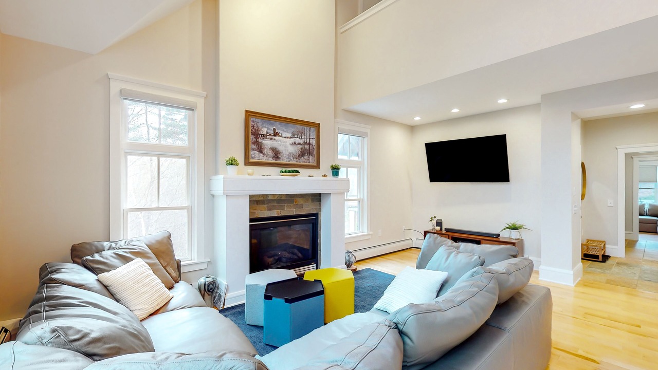 Photo of Livingroom in Proctorsville