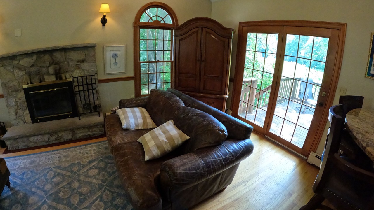Photo of Livingroom in Beverly