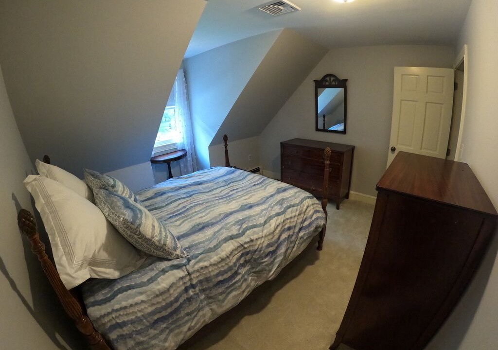 Photo of Bedroom in Beverly