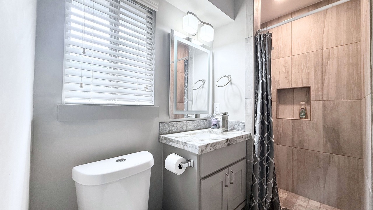 Photo of Bathroom in Willow Meadows/Willowbend Area