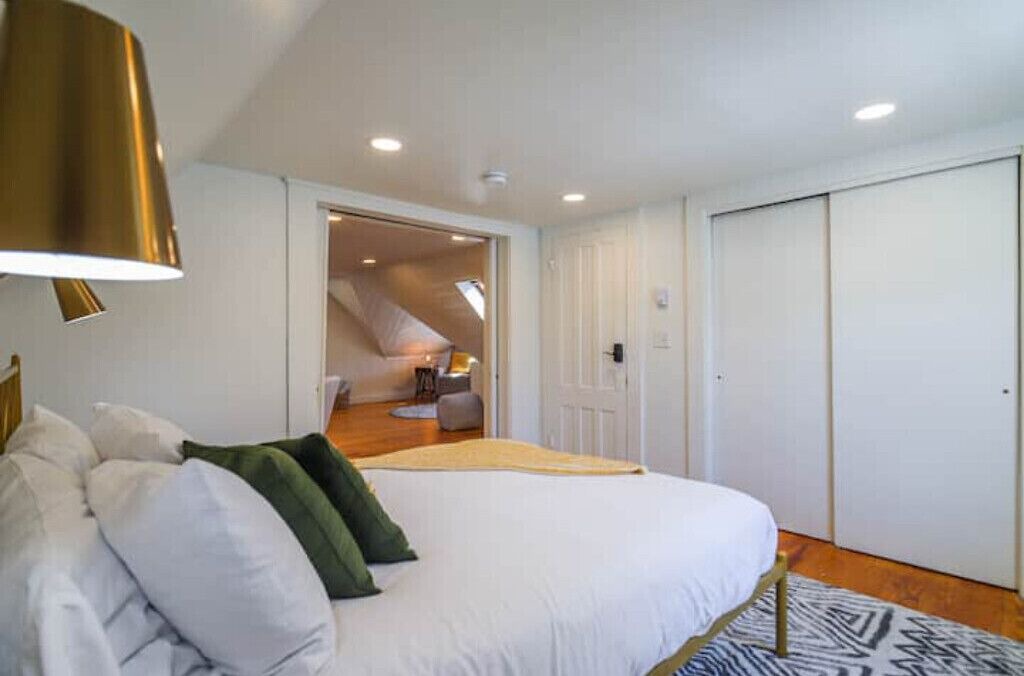 Photo of Bedroom in Westbrook