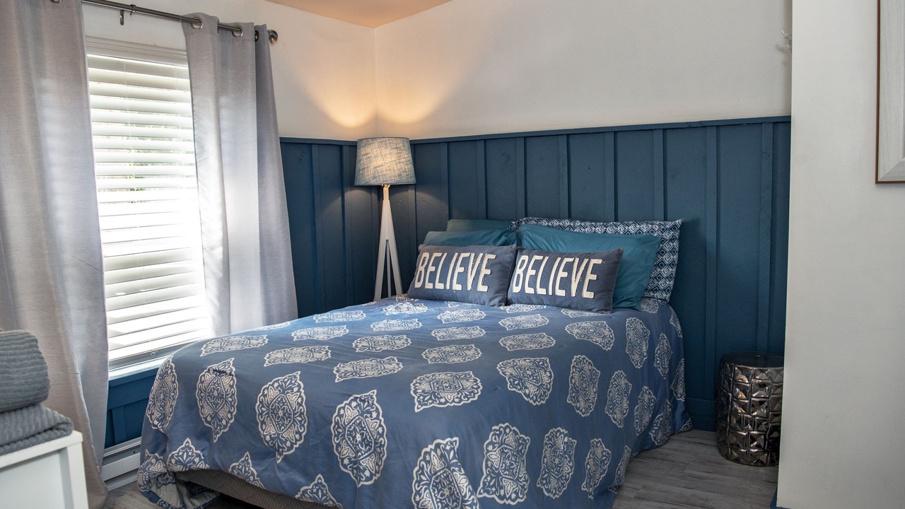 Photo of Bedroom in Bolton Landing