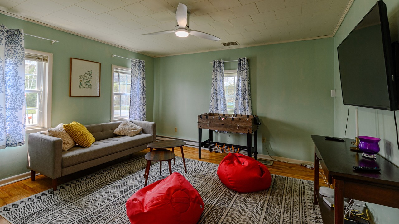 Photo of Livingroom in Bakers Mills