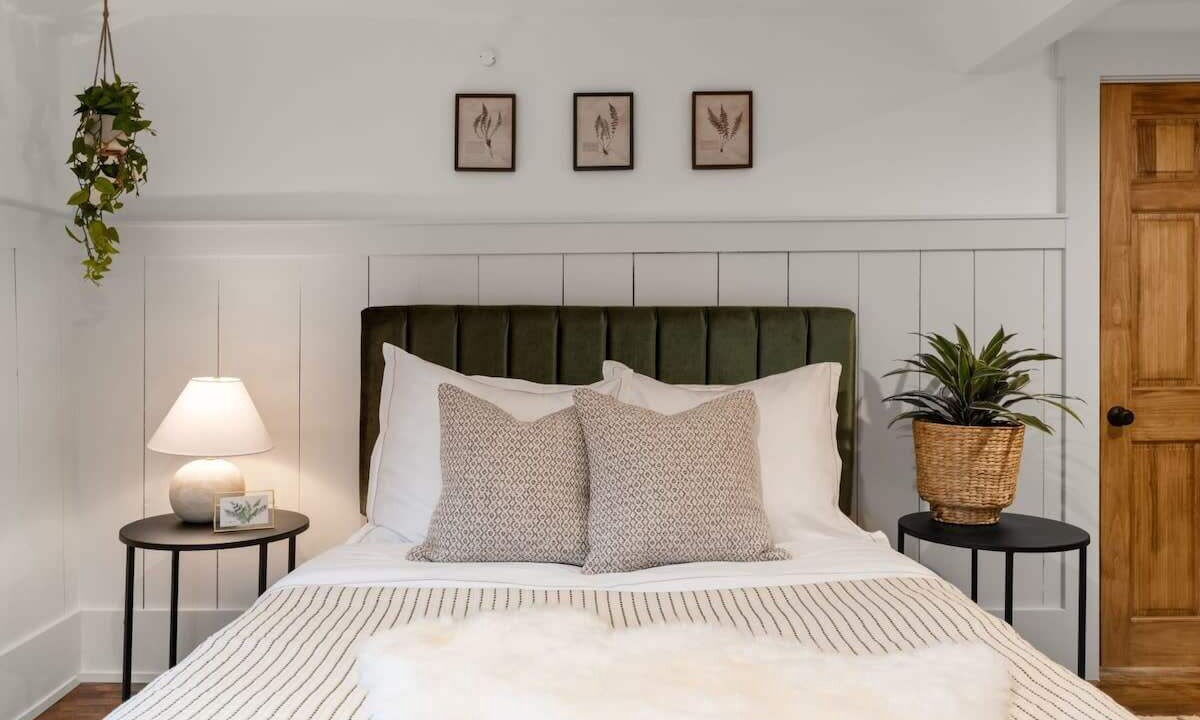 Photo of Bedroom in Stowe Area