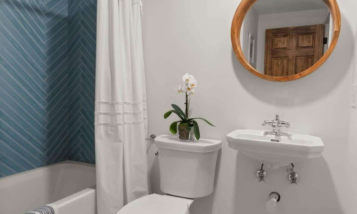 Photo of Bathroom in Stowe Area