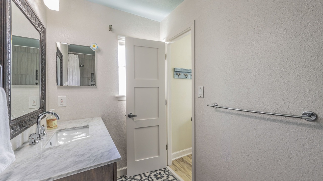 Photo of Bathroom in Galveston