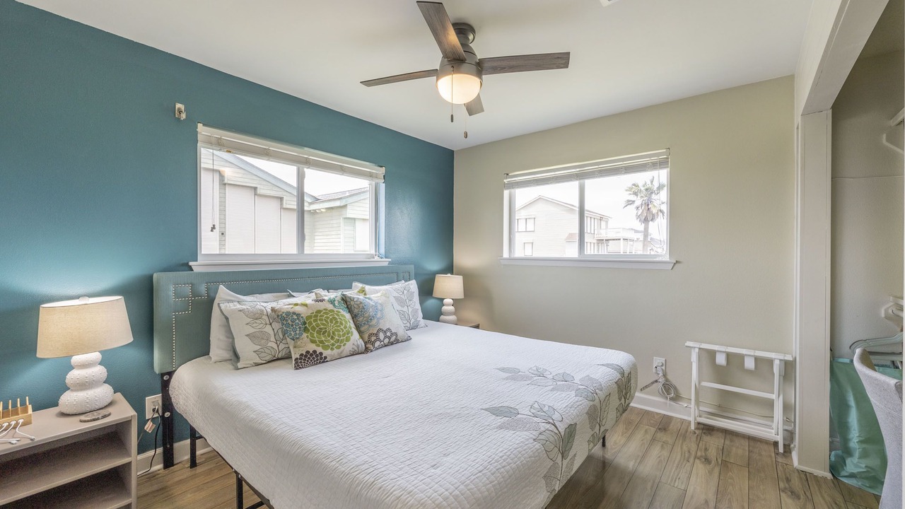 Photo of Bedroom in Galveston