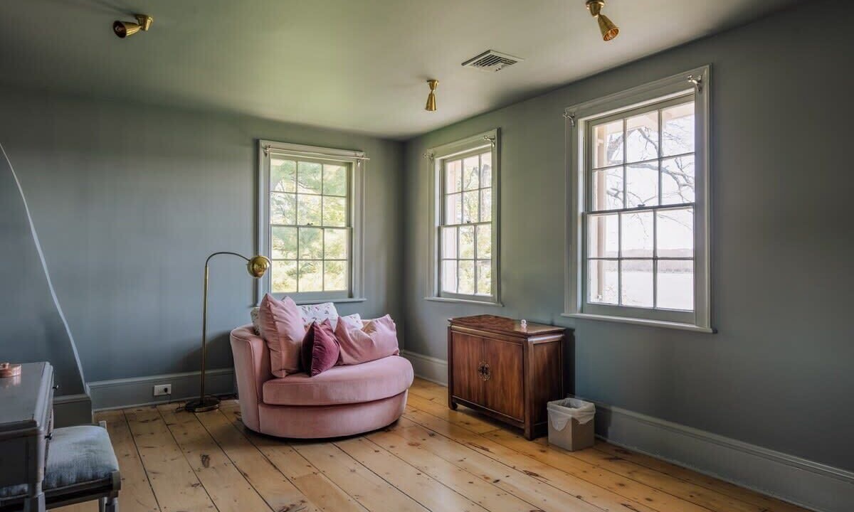 Photo of Livingroom in Malden