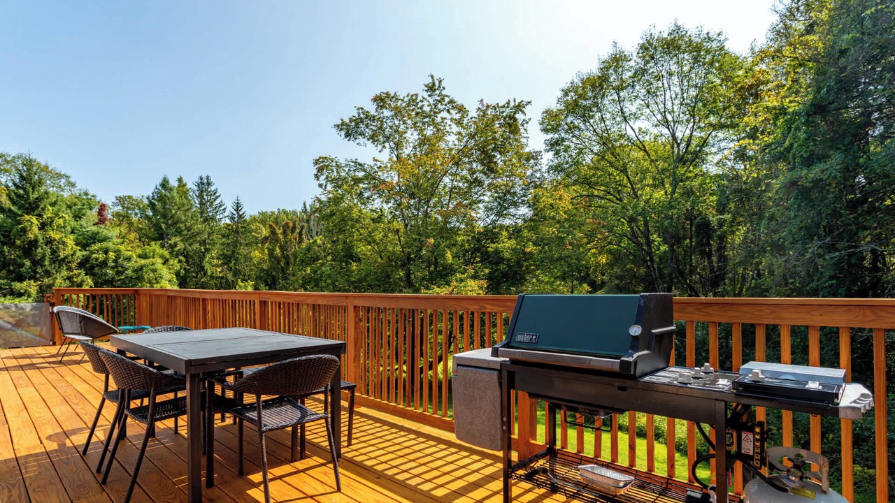 Photo of Outdoor in Hollowville