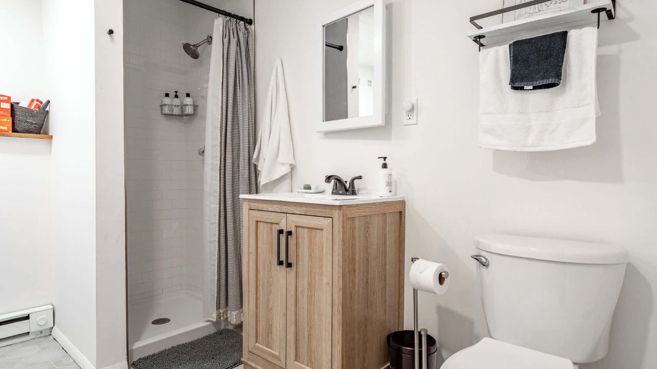 Photo of Bathroom in Hollowville