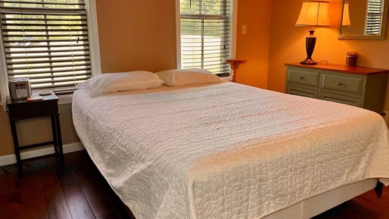 Photo of Bedroom in Thousand Island Park