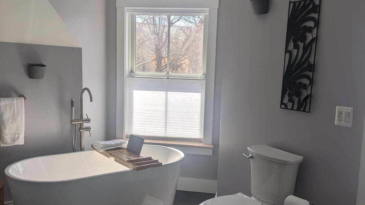 Photo of Bathroom in Old North End