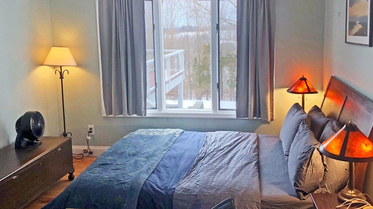 Photo of Bedroom in Red Hook