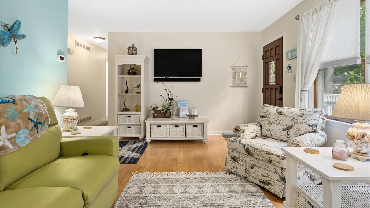 Photo of Livingroom in Ocean Pines