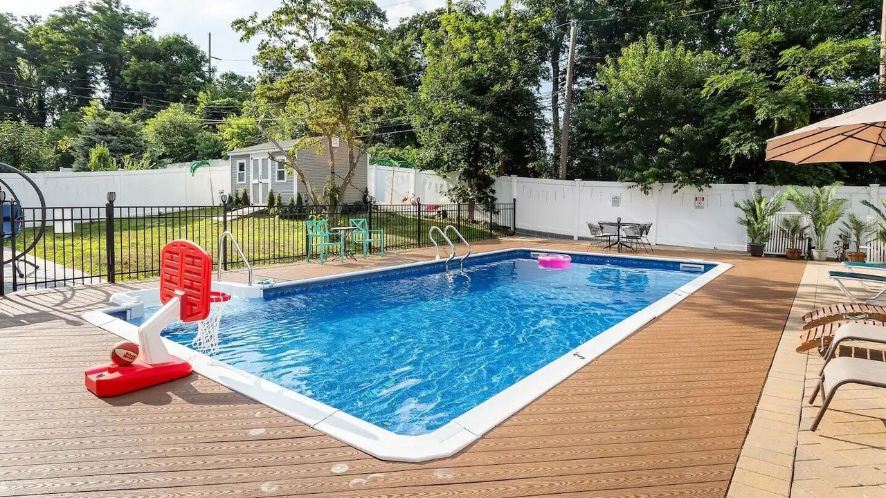 Photo of Outdoor in Commack