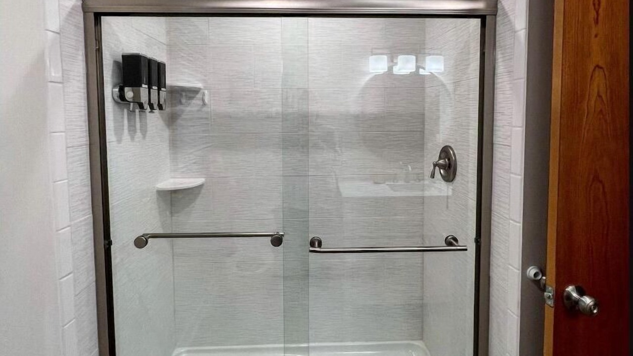 Photo of Bathroom in Tonawanda
