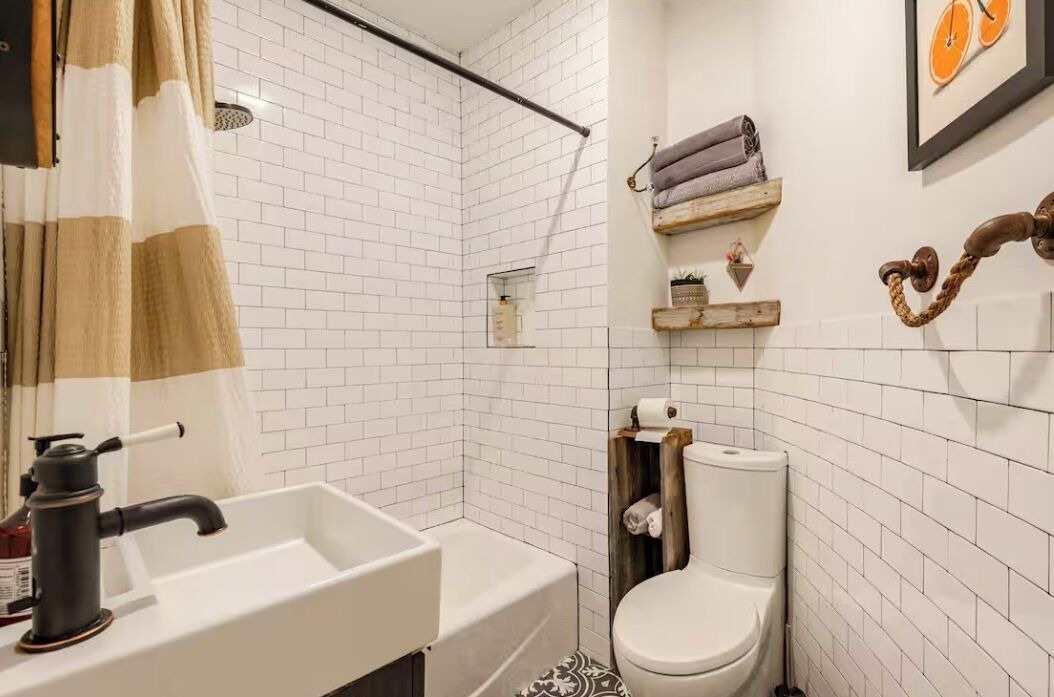 Photo of Bathroom in Willow
